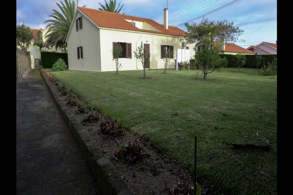 Vila Nova Vila Franca do Campo Luaran gambar